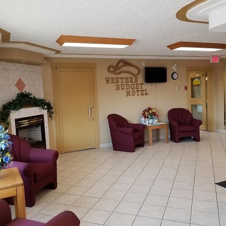 Western Budget Motel West Red Deer Exterior foto